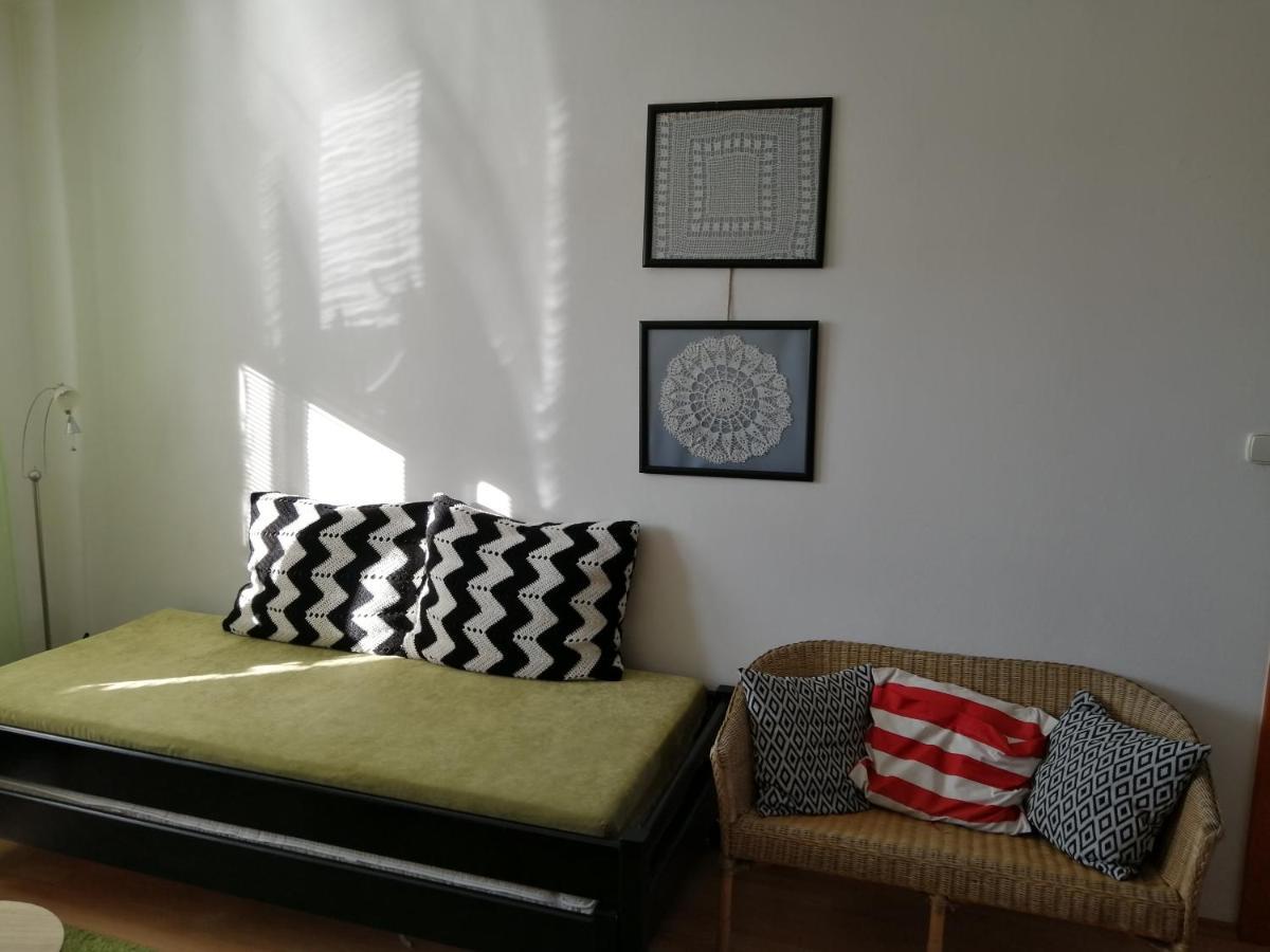 Emma Apartment โนวาเลสนา ภายนอก รูปภาพ